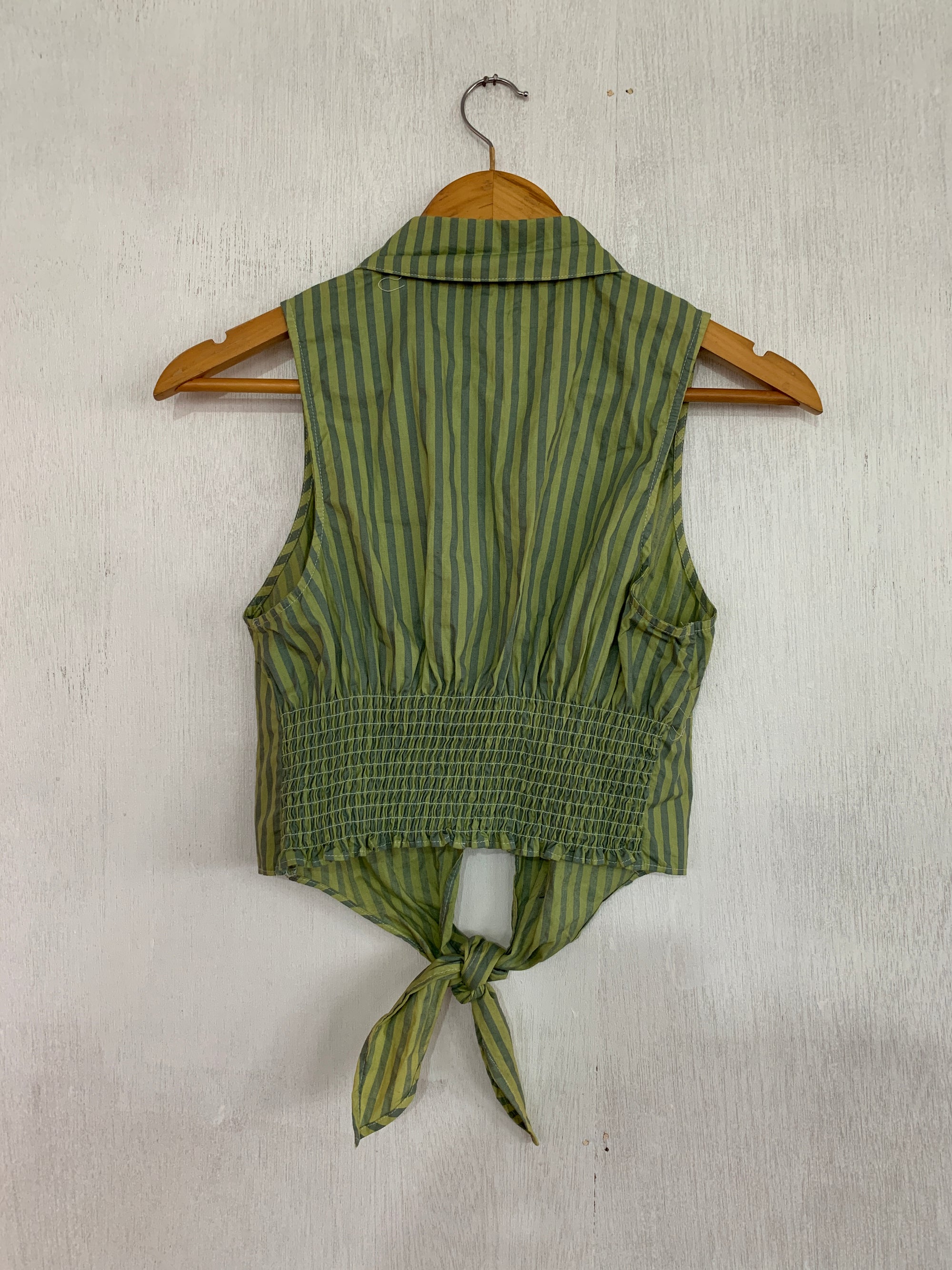 GREEN STRIPED COLLARED TOP