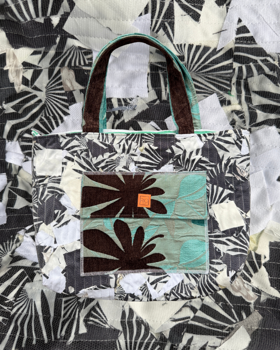 DANCE DANCE RIOTASO - ICE KENDI TOTE BAG 06