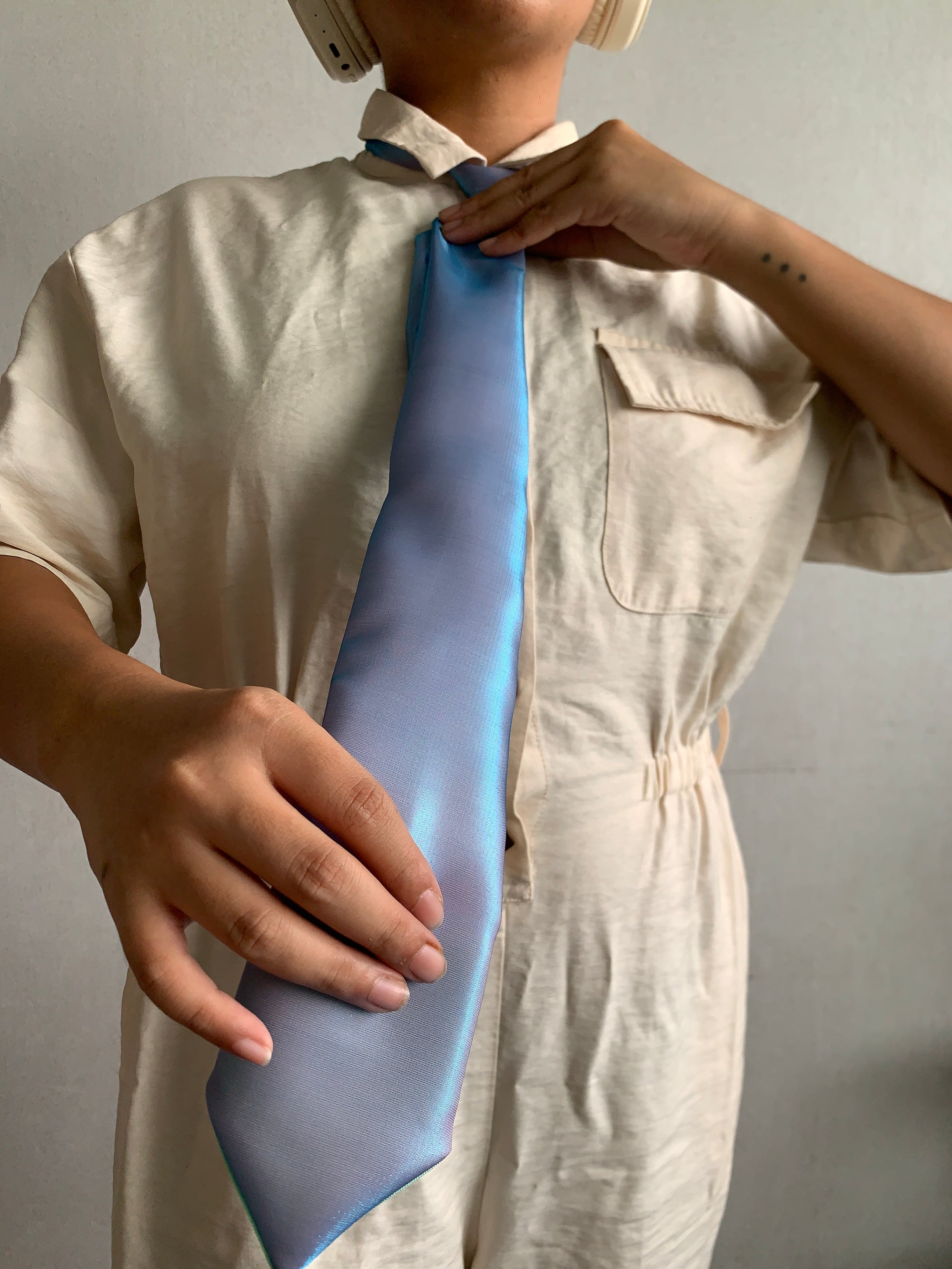 Necktie 17B - Holographic Blues & Greens & Purples