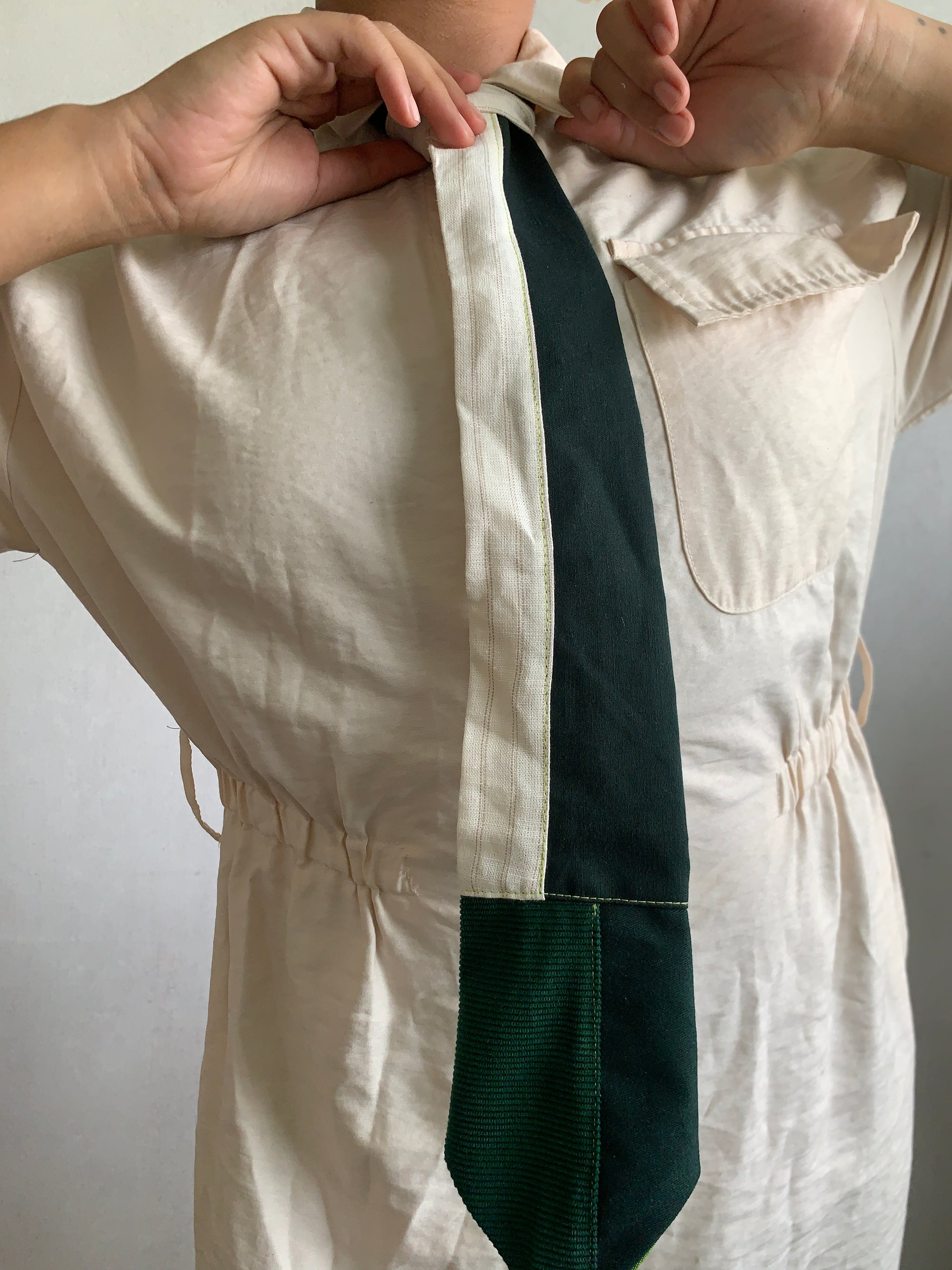 Necktie 33b