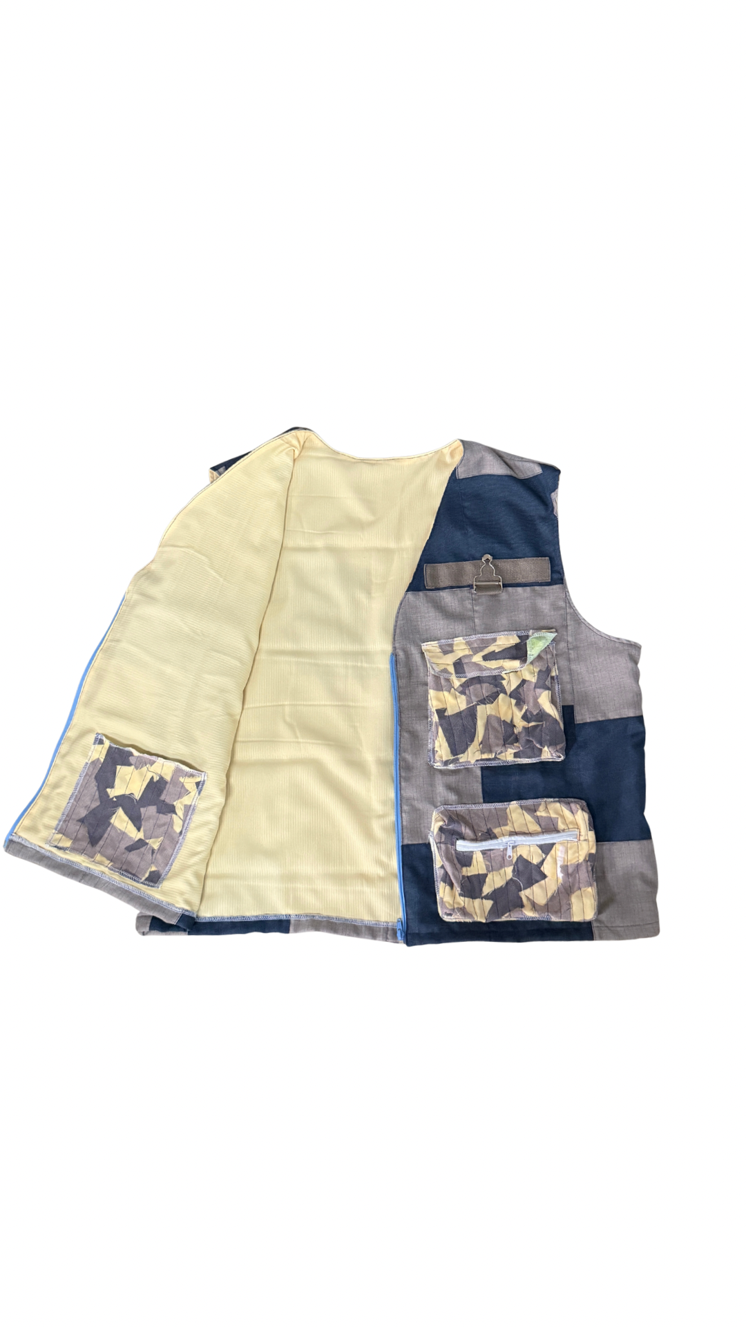 DANCE DANCE RIOTASO - ICE KENDI MULTI-POCKET VEST 05
