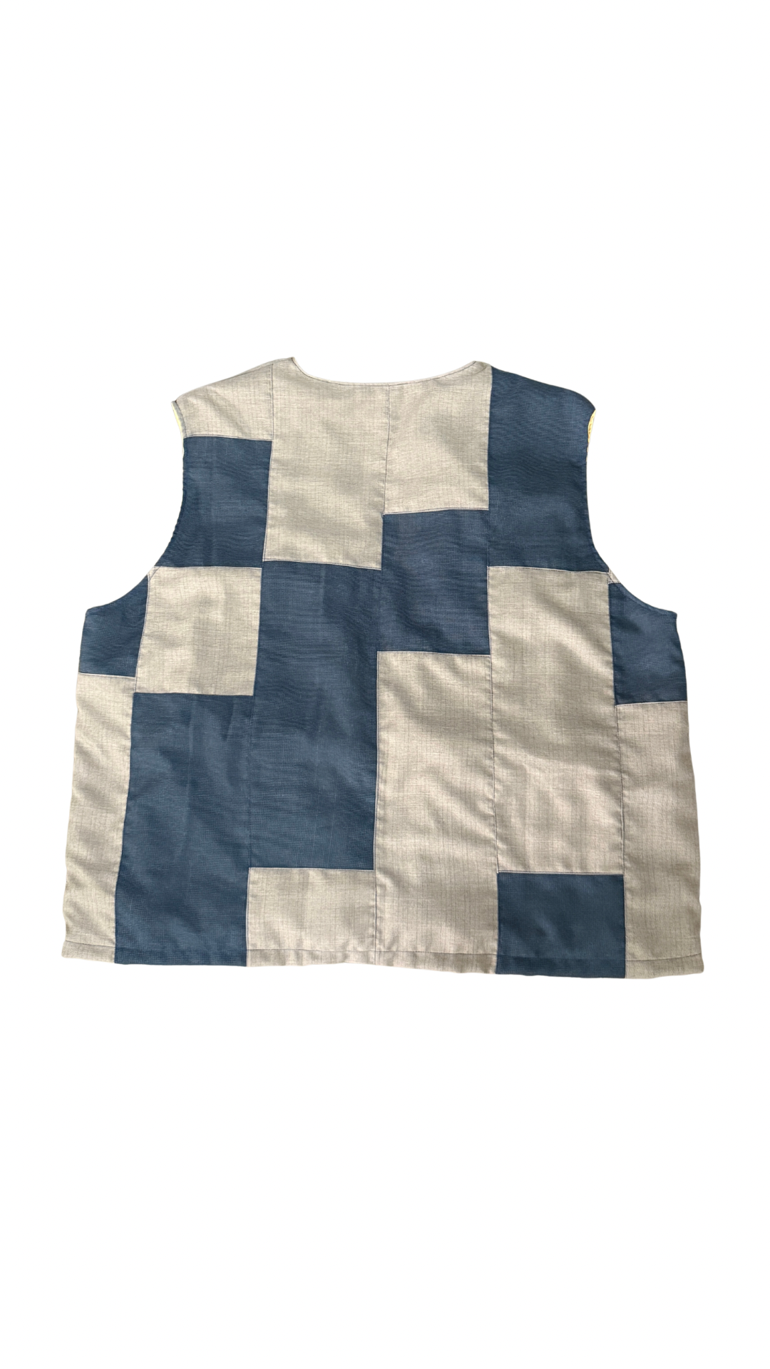 DANCE DANCE RIOTASO - ICE KENDI MULTI-POCKET VEST 05