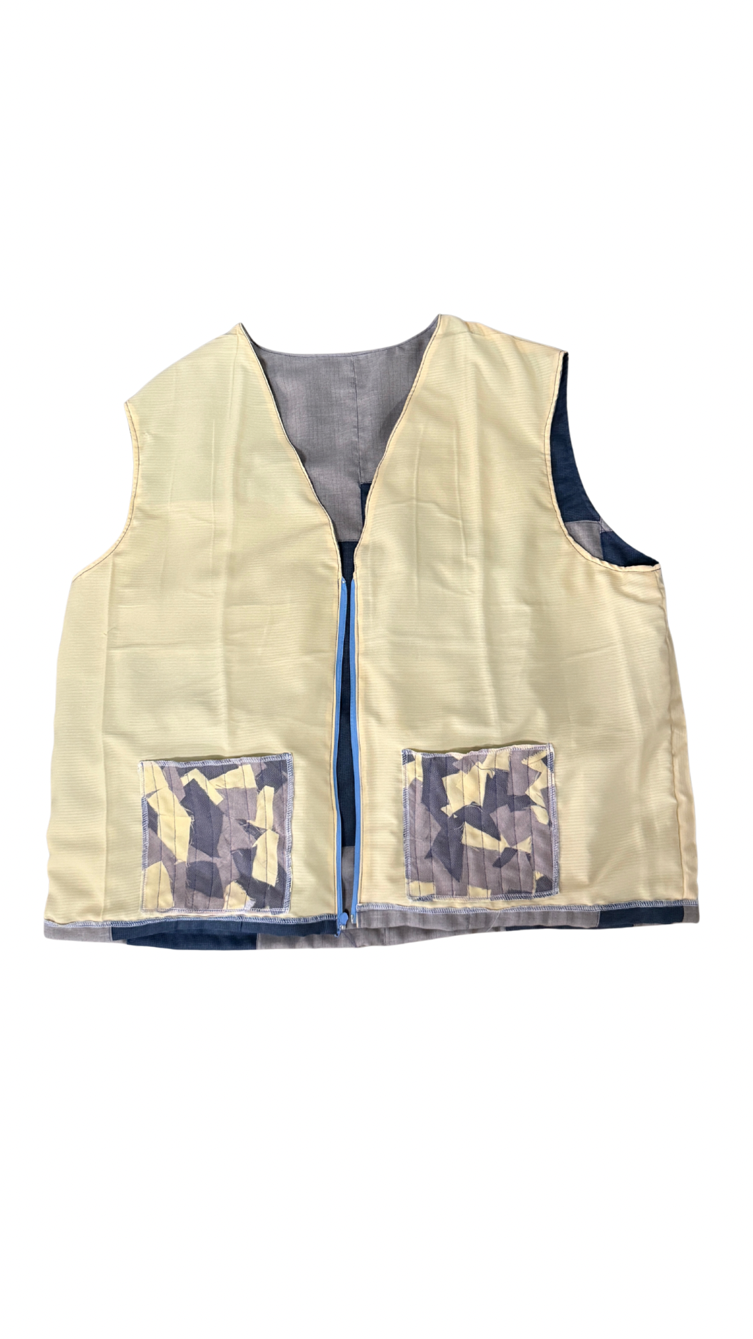 DANCE DANCE RIOTASO - ICE KENDI MULTI-POCKET VEST 05