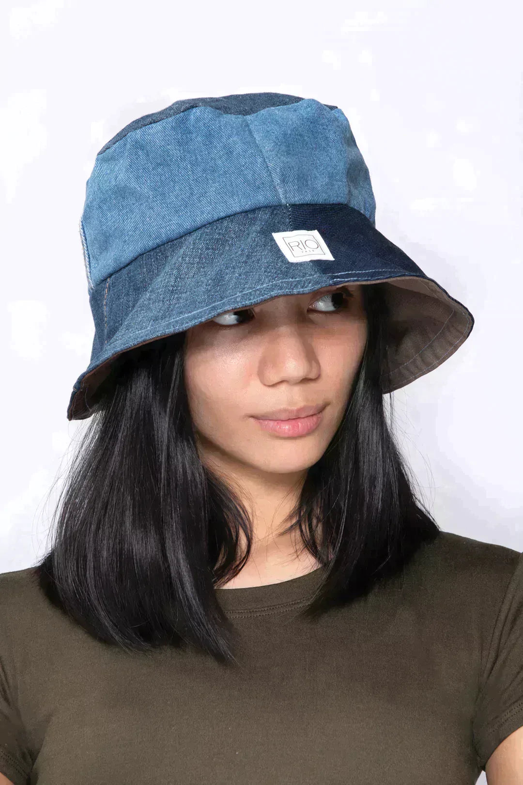 BUCKET HAT 26 '23