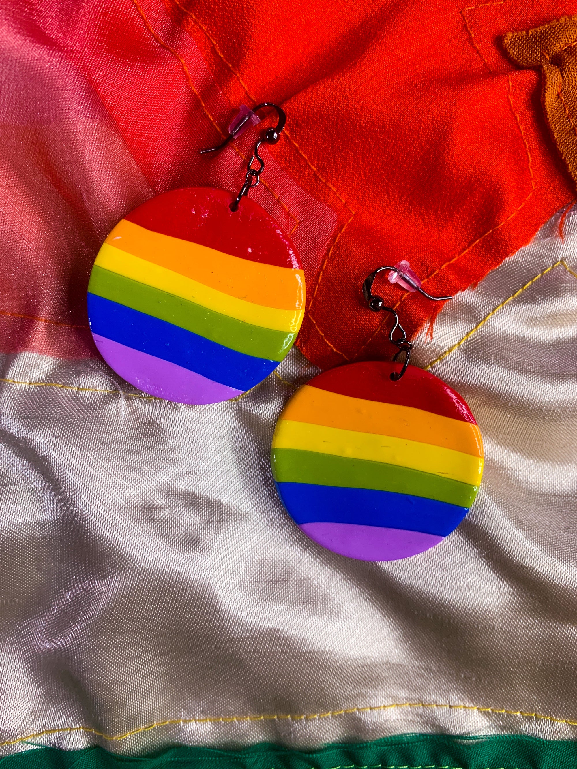 RIOtaso Rainbow Anting - Gay